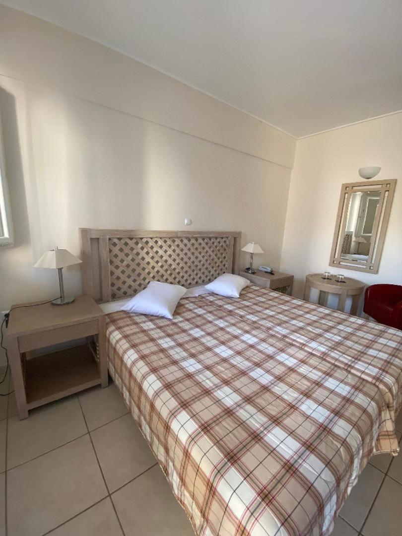 Resort Alonissos And