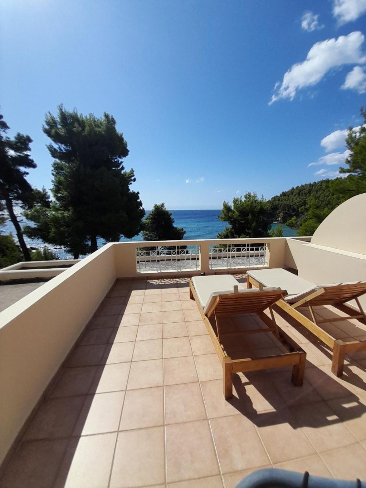 Alonissos And 4* Alónnisos