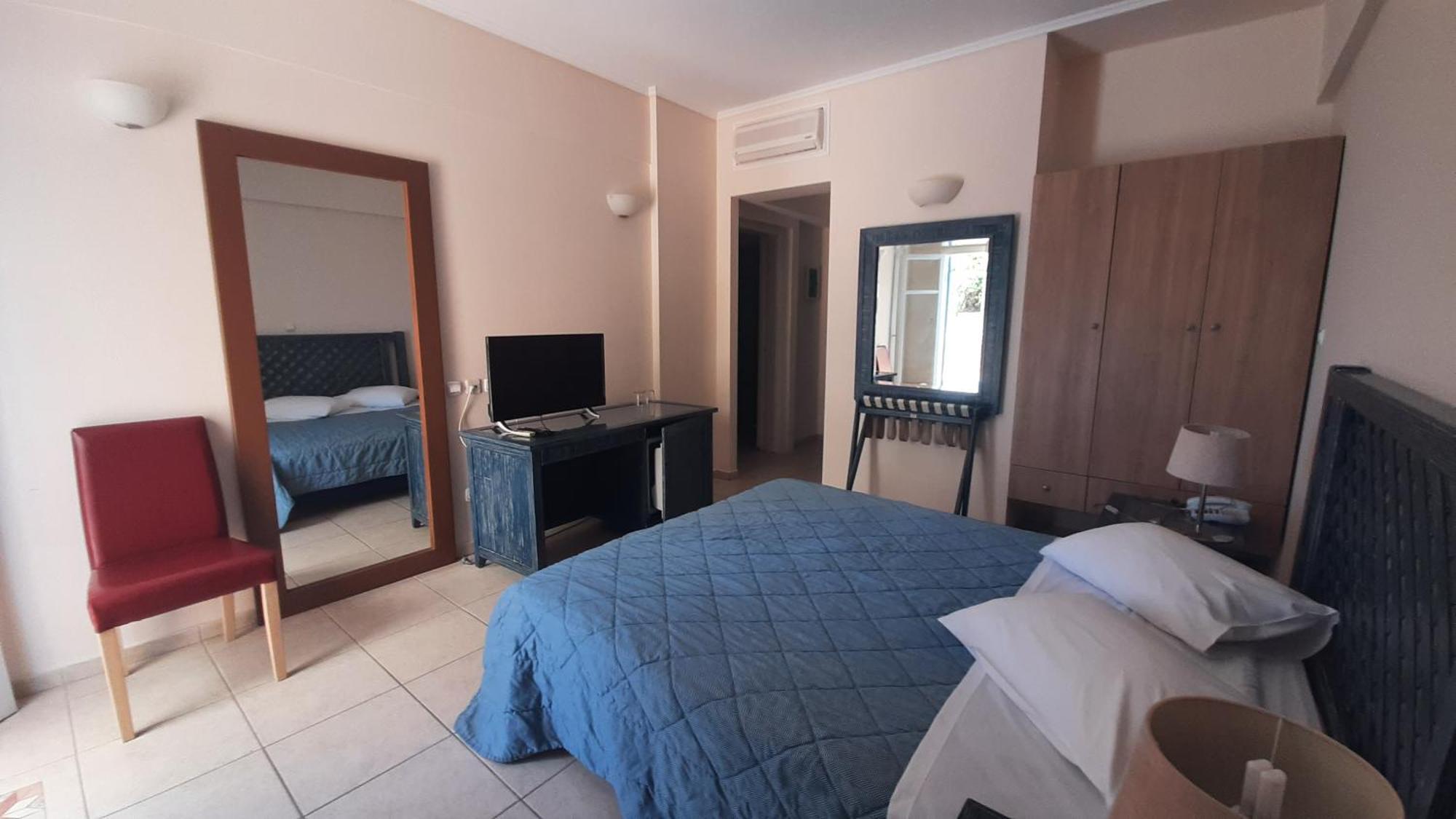 Resort Alonissos And 4*