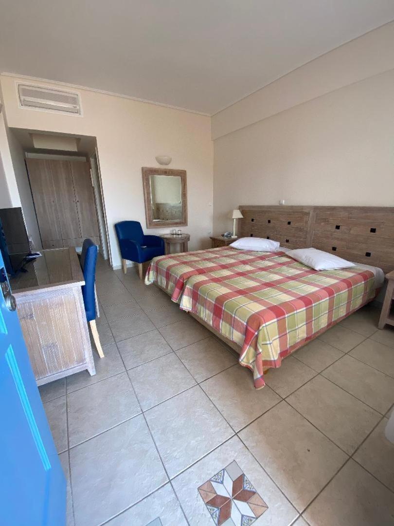 Resort Alonissos And