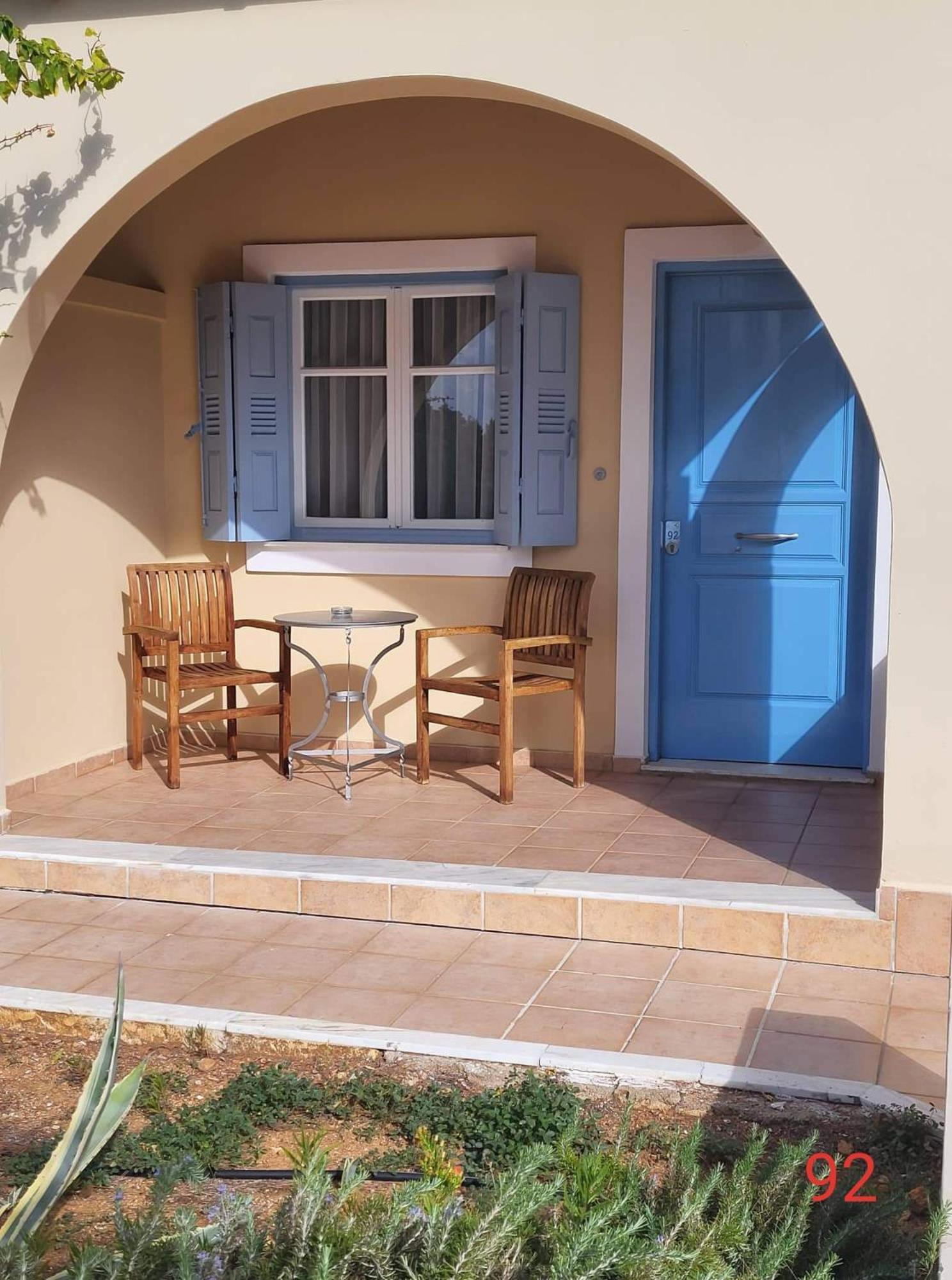 Alonissos And 4*