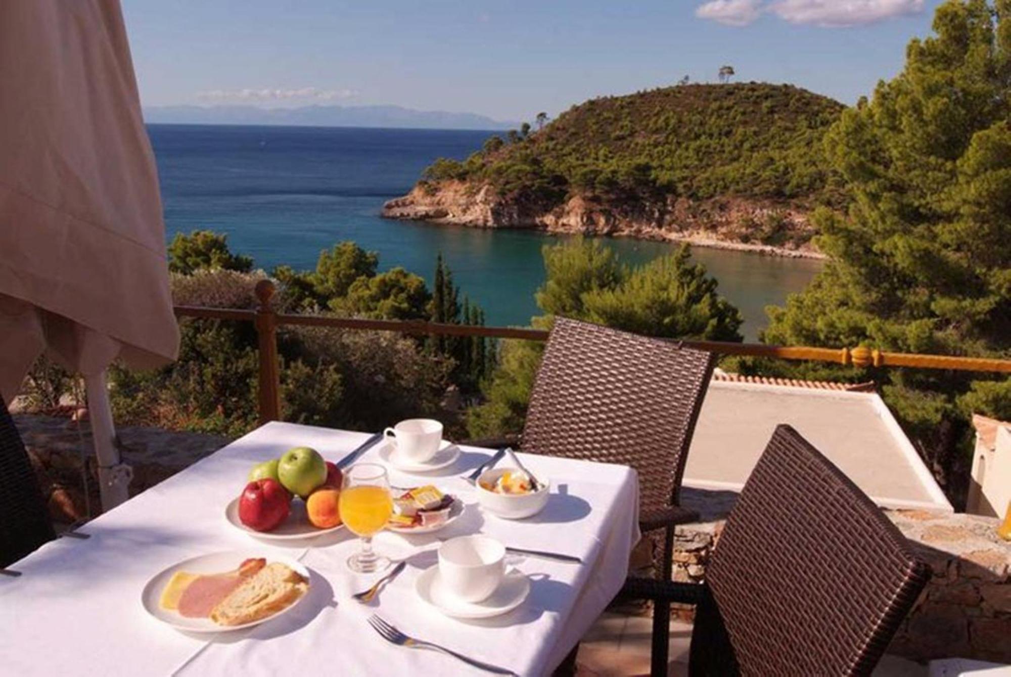 Resort Alonissos And